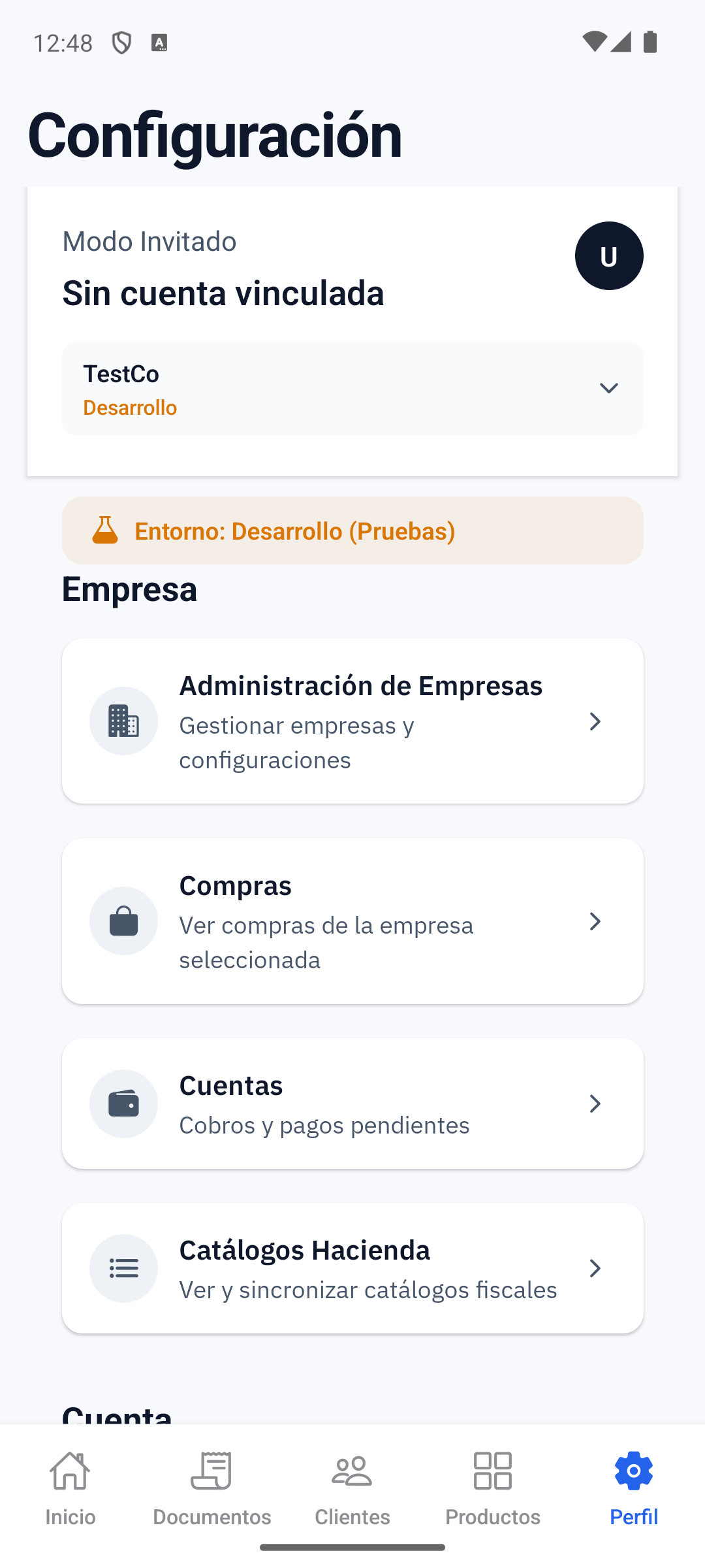 En Android, Perfil/Ajustes muestra los accesos de configuracion disponibles para la empresa y la cuenta.
